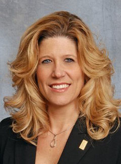 Kelly Travis Photo